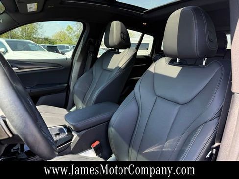 Used 2023 BMW X4 xDrive30i w/ M Sport Package image 12