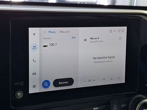 Used 2023 Toyota Highlander L image 16