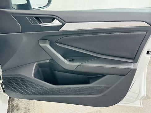 Certified 2023 Volkswagen Jetta S FWD image 26