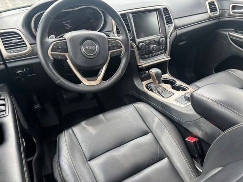 Used 2017 Jeep Grand Cherokee Limited w/ Trailer Tow Group IV AWD/4WD image 27