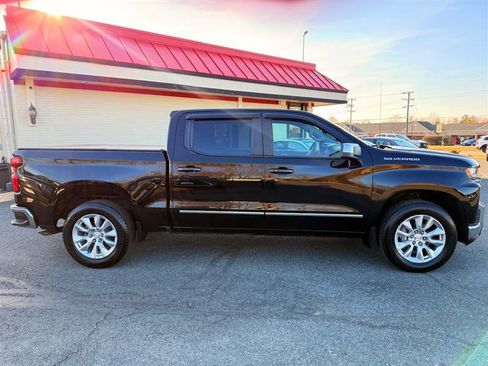Used 2020 Chevrolet Silverado 1500 LT w/ All-Star Edition image 4