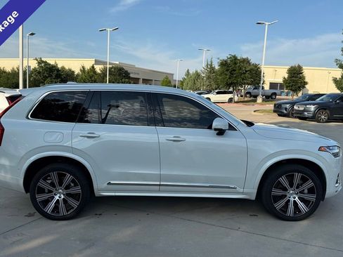 Certified 2024 Volvo XC90 T8 Ultimate w/ Lounge Package AWD/4WD image 4