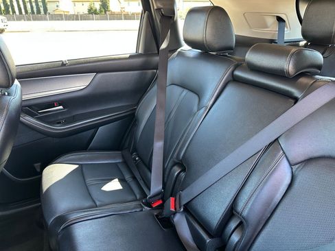 Used 2025 MAZDA CX-90 3.3 Turbo w/ Preferred Package image 42