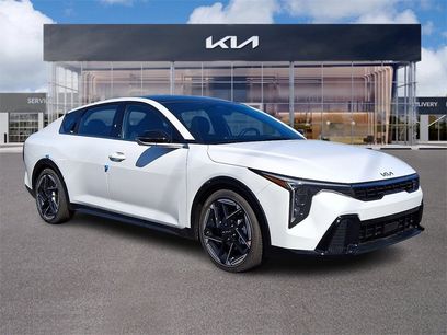 New 2025 Kia K4 GT-Line w/ GT-Line Premium Package