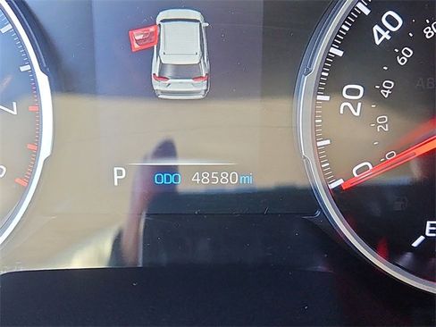 Used 2022 Toyota RAV4 LE image 13