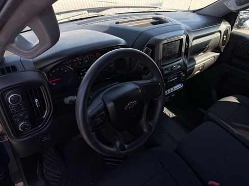 Used 2020 Chevrolet Silverado 1500 Custom Trail Boss w/ Custom Convenience Package image 18