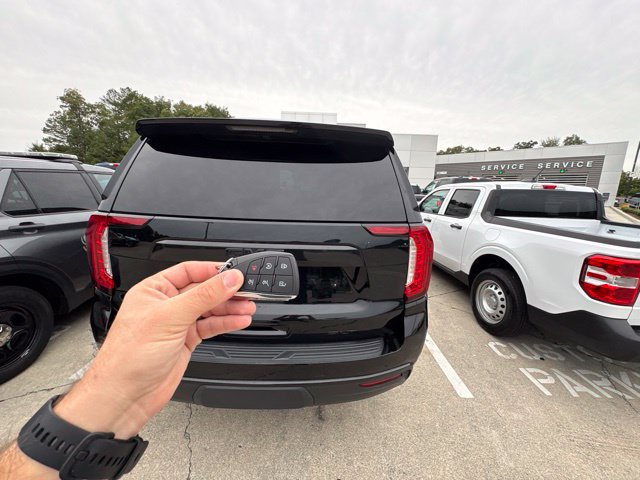 Used 2021 GMC Yukon SLT w/ SLT Premium Package AWD/4WD image 18