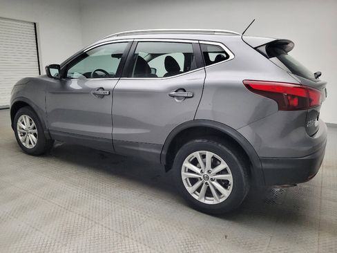 Used 2019 Nissan Rogue Sport SV image 3