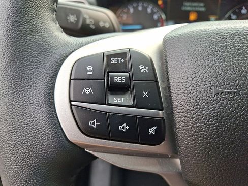 Certified 2023 Ford Explorer XLT w/ Equipment Group 202A AWD/4WD image 23