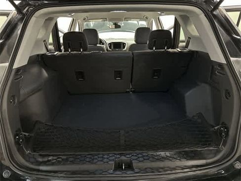 Used 2020 GMC Terrain SLE w/ Driver Convenience Package image 24