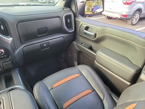 Used 2021 GMC Sierra 1500 AT4 image 16