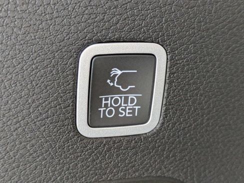 New 2026 Jeep Grand Wagoneer Summit AWD/4WD image 13