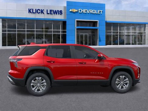 New 2026 Chevrolet Equinox LT AWD/4WD image 5