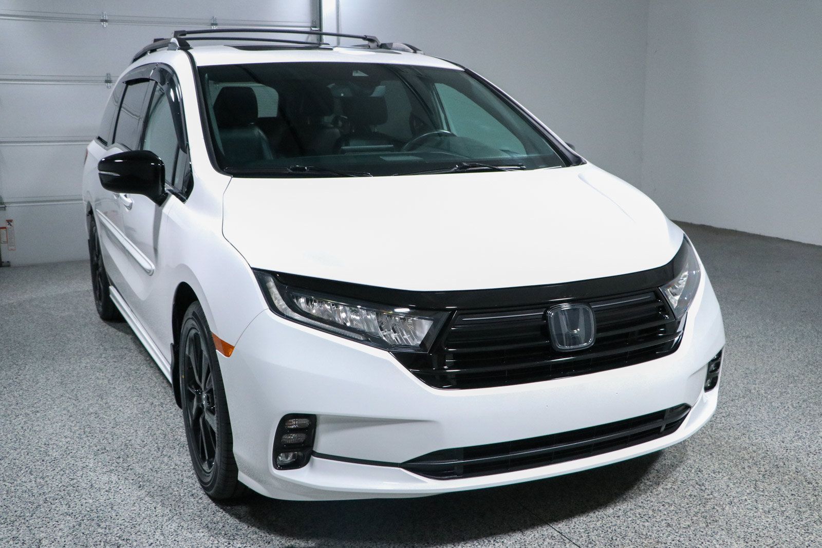 Used 2024 Honda Odyssey Sport image 5