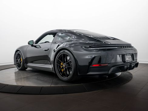 Certified 2026 Porsche 911 Carrera GTS RWD image 3