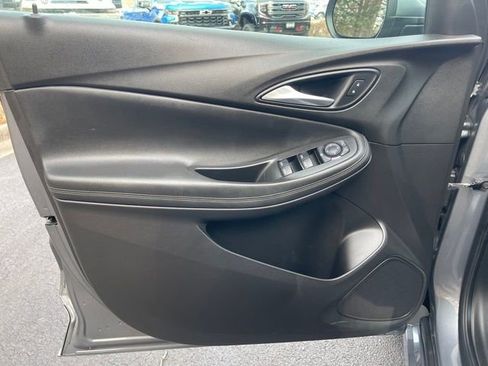 Used 2020 Buick Encore GX Select w/ Sport Touring Package image 16