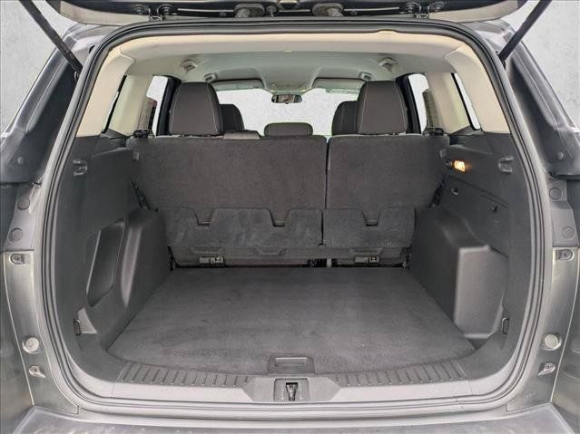 Used 2016 Ford Escape SE w/ Equipment Group 201A FWD image 6
