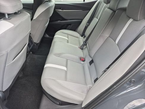 Used 2026 Toyota Camry SE AWD/4WD image 17