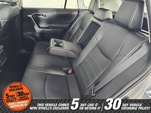 Used 2025 Toyota RAV4 XLE Premium image 23