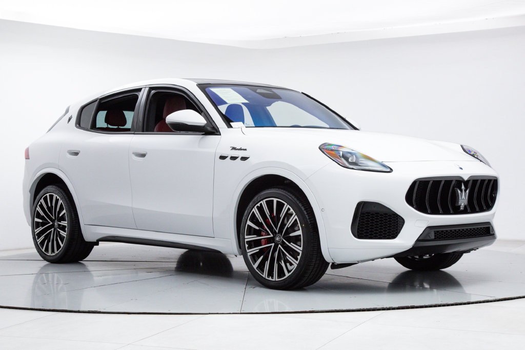 Certified 2023 Maserati Grecale Modena AWD/4WD image 7
