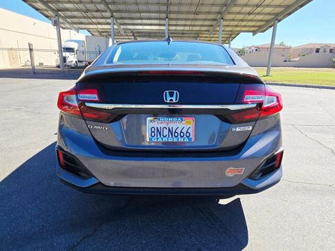 Used 2019 Honda Clarity Plug-In Hybrid image 7