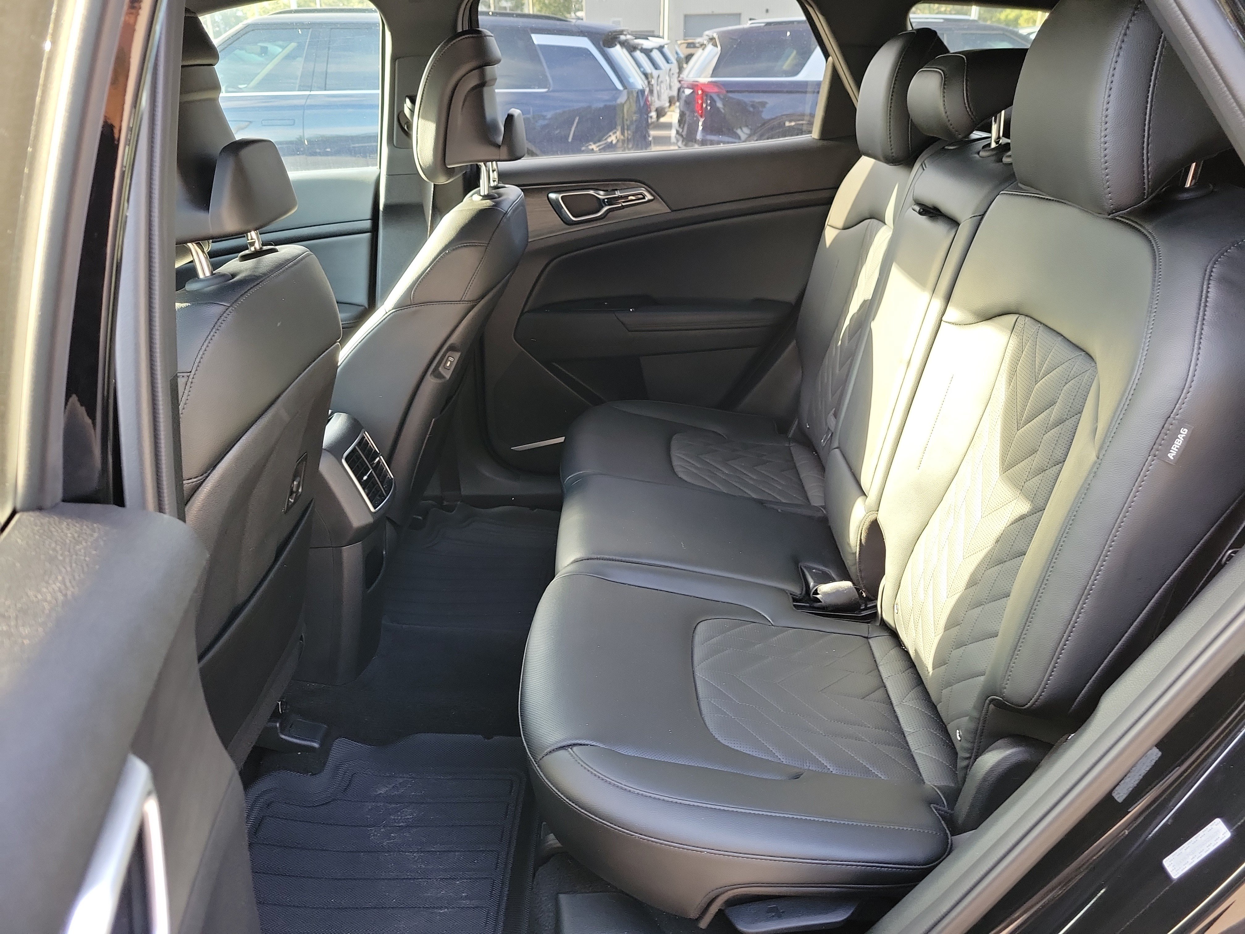 Certified 2025 Kia Sportage X-Pro Prestige AWD/4WD image 12