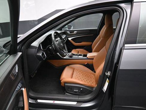 Used 2023 Audi RS 6 AWD/4WD image 9