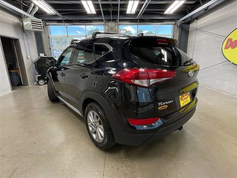 Used 2018 Hyundai Tucson SEL w/ Cargo Package AWD/4WD image 3