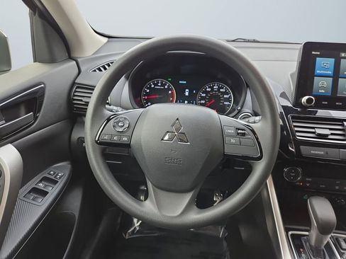 Used 2024 Mitsubishi Eclipse Cross Black Edition image 12