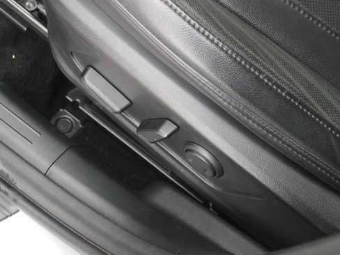 Used 2024 Hyundai Tucson Limited image 16