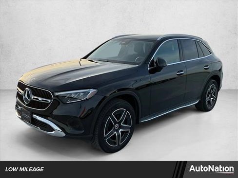 Certified 2026 Mercedes-Benz GLC 300 4MATIC image 1