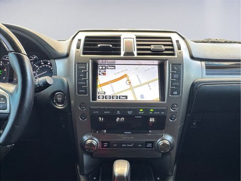 Used 2021 Lexus GX 460 Premium w/ Premium Package AWD/4WD image 12
