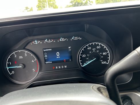 Used 2024 Ford F250 XLT AWD/4WD image 9