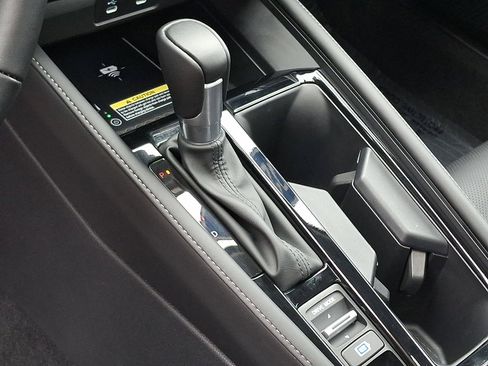 Certified 2025 Honda Accord Touring image 15