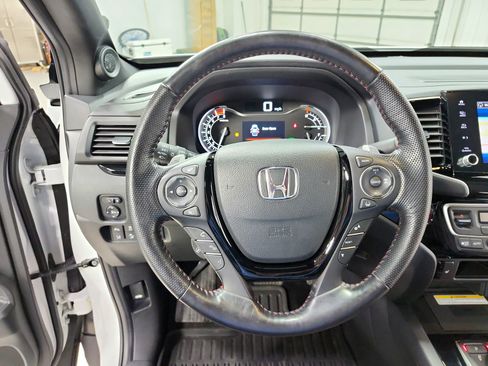 Used 2023 Honda Ridgeline Black Edition image 24