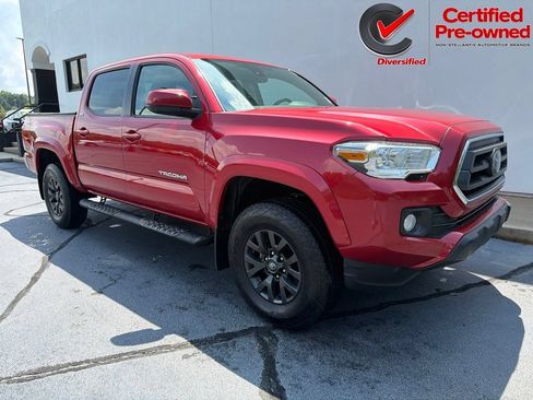 Used 2021 Toyota Tacoma SR5 RWD image 2