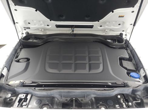 Used 2025 Mercedes-Benz G 580 w/ EQ Technology image 35