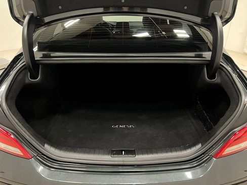 Used 2020 Genesis G70 3.3T w/ Prestige Package RWD image 28