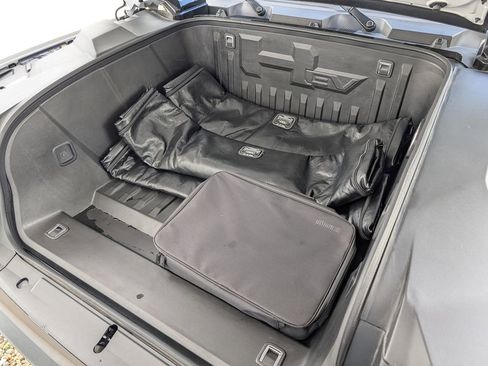 Used 2025 GMC Hummer EV 2X w/ LPO, Sport Package image 38