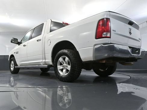 Used 2017 RAM 1500 Classic SLT AWD/4WD image 44