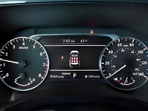 Used 2025 Nissan Pathfinder S image 15