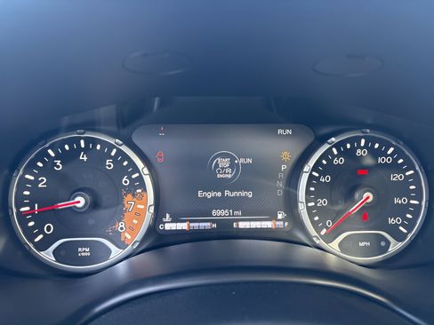 Used 2018 Jeep Renegade Trailhawk image 19