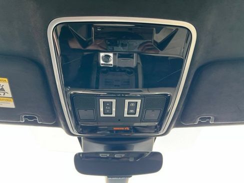 Used 2018 Land Rover Range Rover HSE AWD/4WD image 26