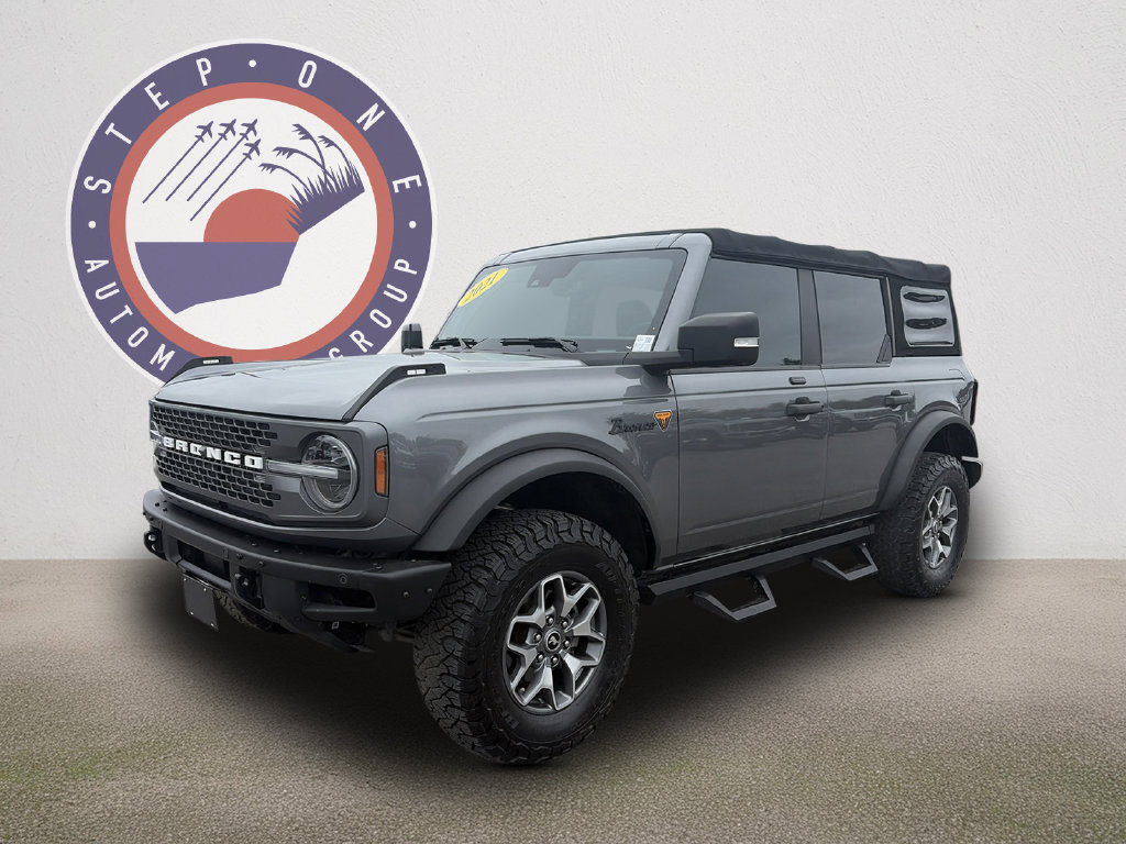 Certified 2021 Ford Bronco Badlands AWD/4WD image 2