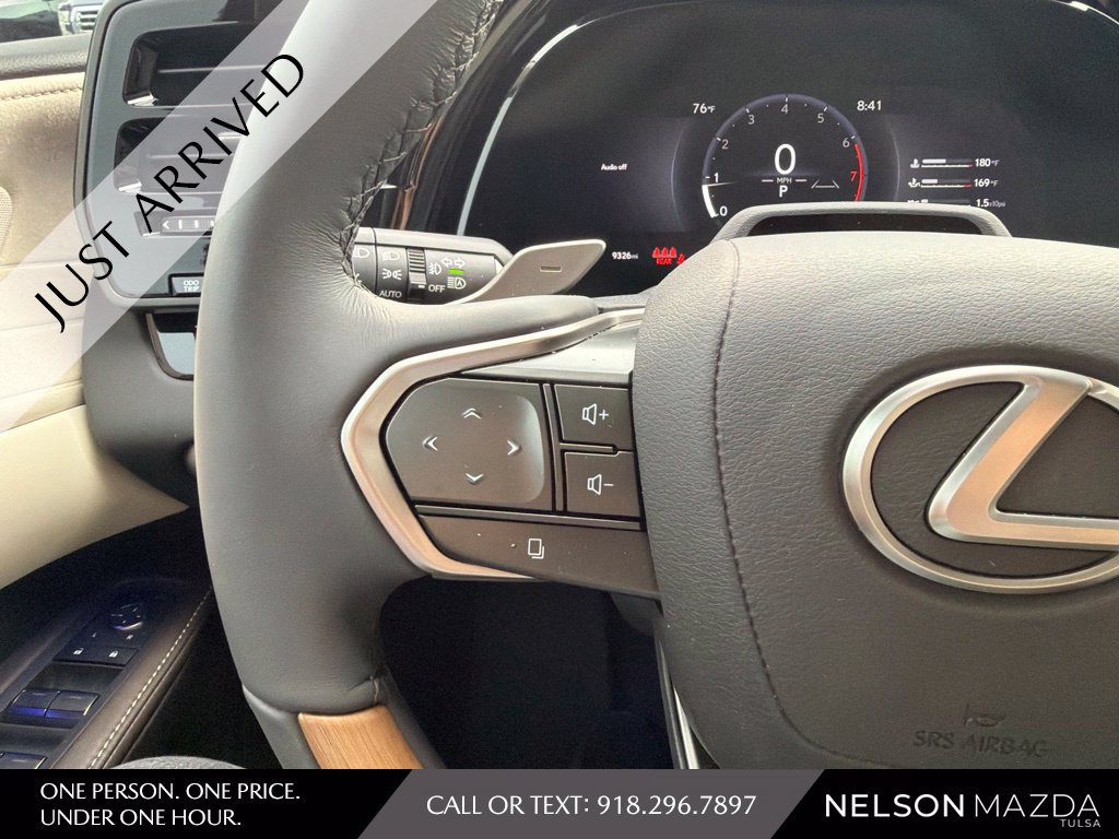 Used 2025 Lexus RX 350 AWD w/ Convenience Package image 14