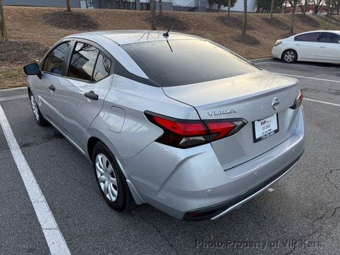 Used 2021 Nissan Versa S FWD image 5