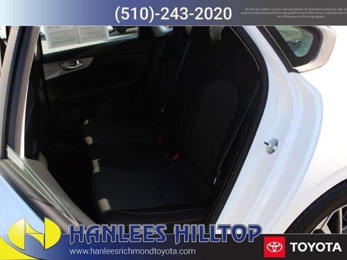 Used 2023 Kia Forte LXS image 13