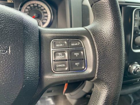 Used 2017 RAM 1500 Express image 20