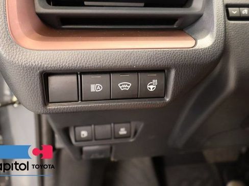Used 2024 Toyota Prius Prime FWD image 14