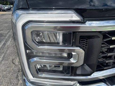 Used 2024 Ford F350 Lariat w/ Lariat Ultimate Package AWD/4WD image 54